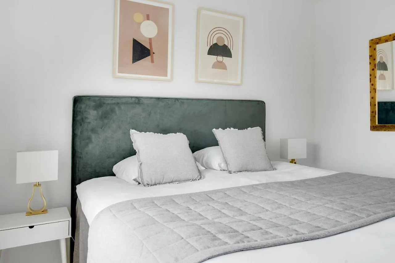 Sanders Arena - Lovely Three-Bedroom Apartment Close To Metro Station Copenhagen 0*,  Denmark